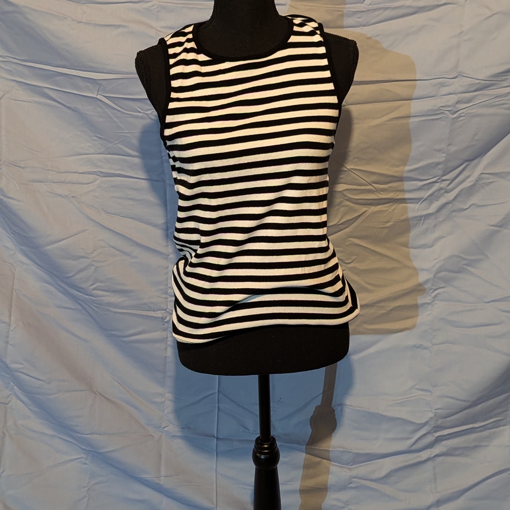 Serra Black and White Fitted Tank Top